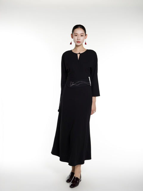Tin Embroidery Rose Waist Seal