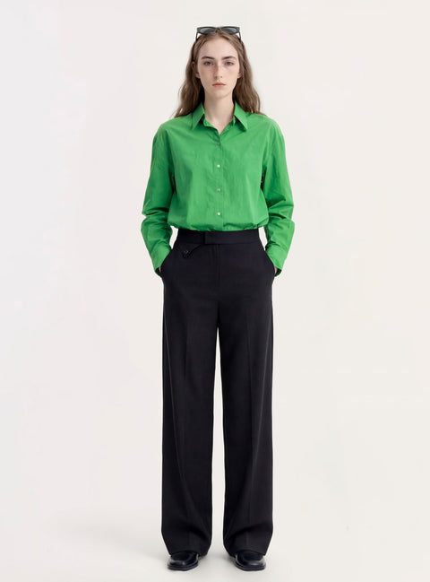 Minimalist Solid Color Point Collar Shirt