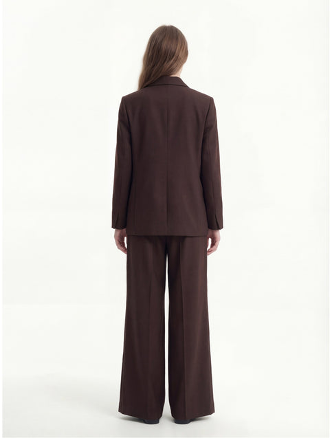 Apple Collar Structured-Shoulder Blazer